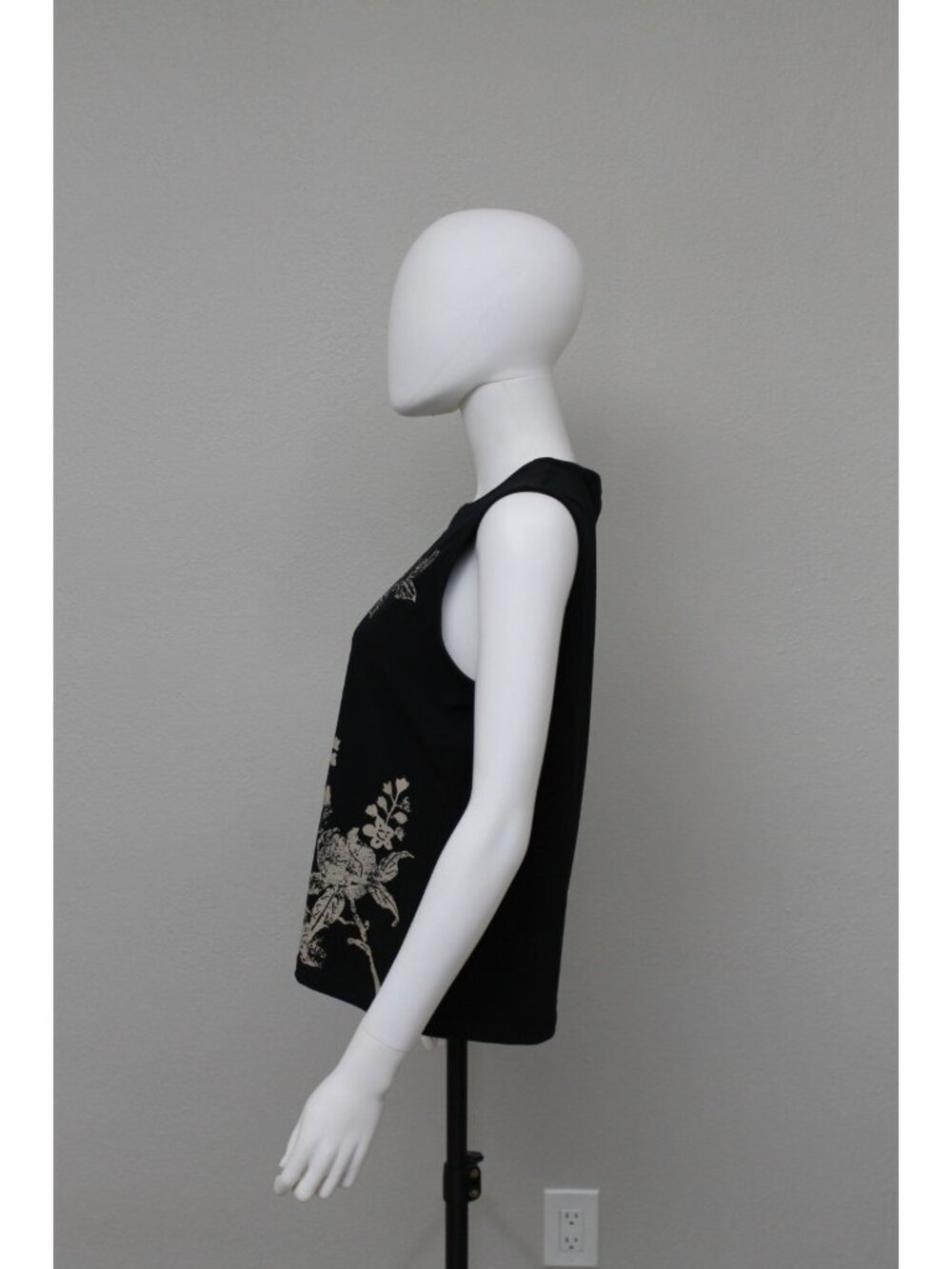 VAN HEUSEN Women Tops Blouses Black Print Size M - Picture 4 of 12